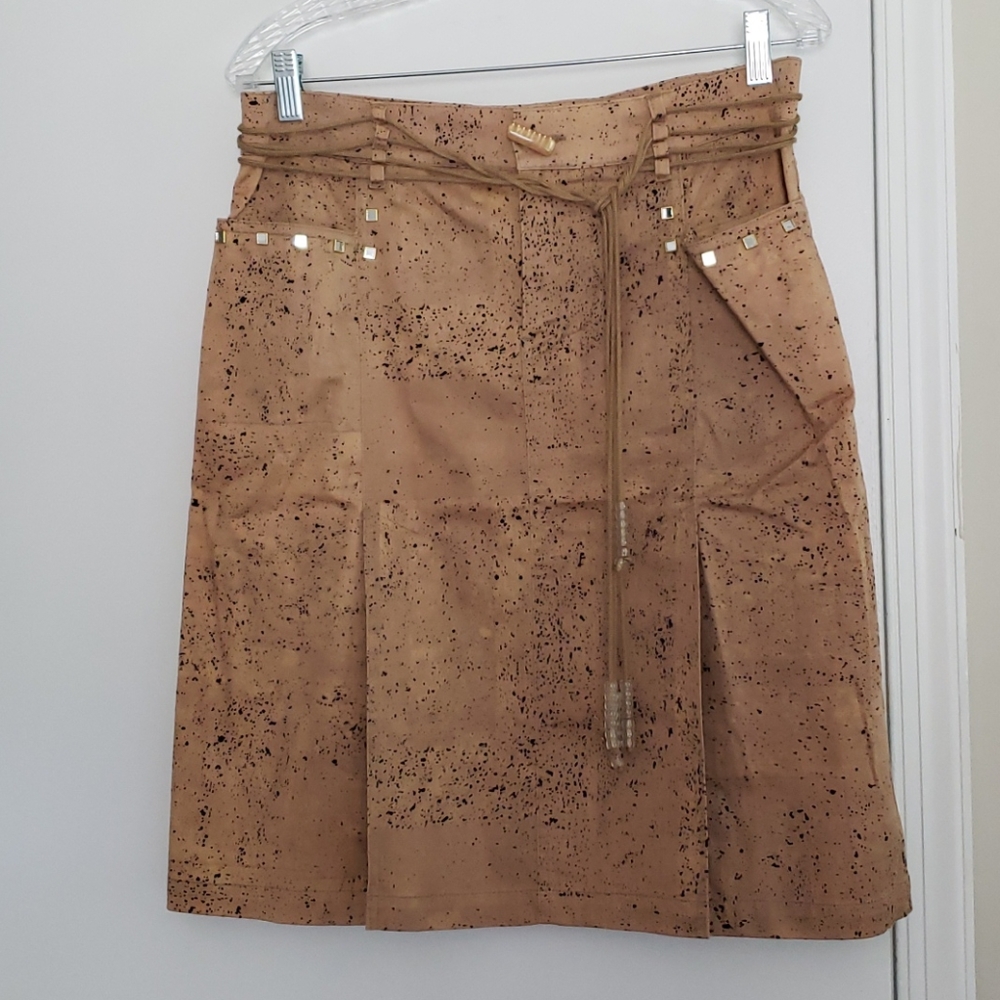 Very Vera Splatter Skirt Size 6